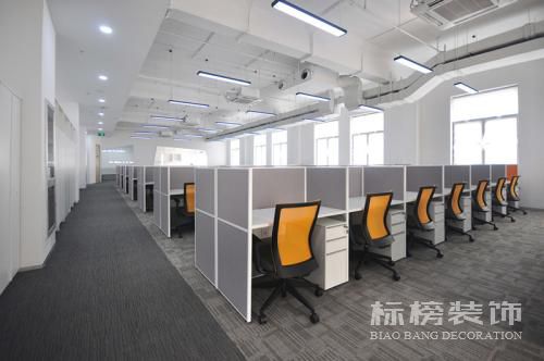 深圳辦公室裝修如何選擇家具？